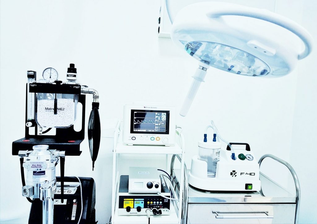 Chirurgie-Centrul-Veterinar-Domenii-e1539212063755